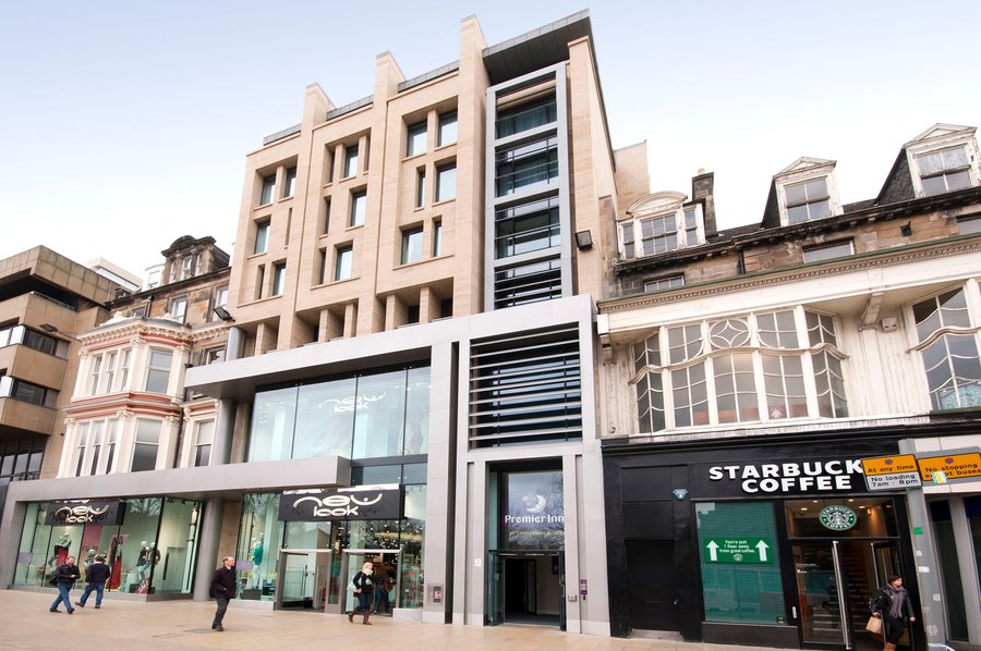 premier-inn-edinburgh-city-centre-princes-street-hotel-updated-2022