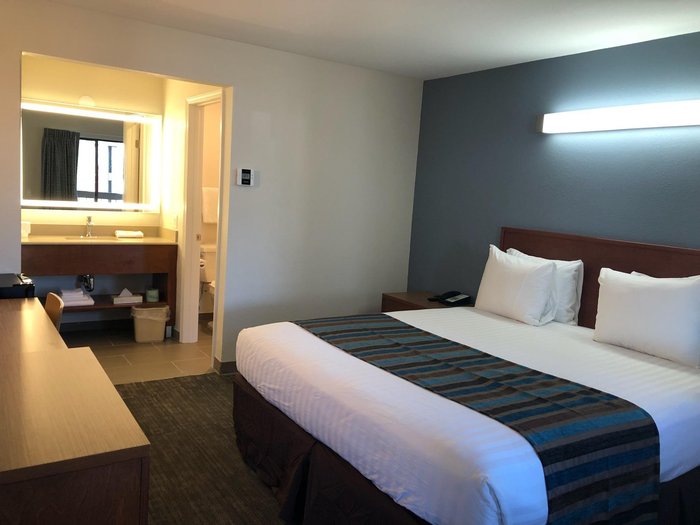 Good Nite Inn Fremont Rooms: Pictures & Reviews - Tripadvisor