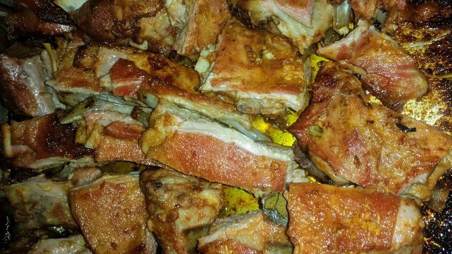 cabrito assado no forno a lenha!