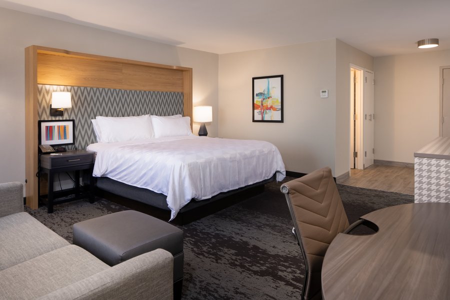 HOLIDAY INN WASHINGTON COLLEGE PARK $84 ($̶1̶0̶0̶) - Prices & Hotel ...