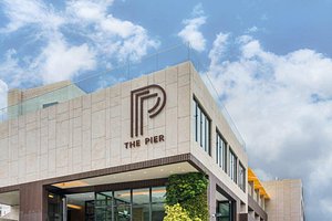 The Pier Hotel Hong Kong in Hong Kong, image may contain: Office Building, Convention Center, Shopping Mall, Car Dealership