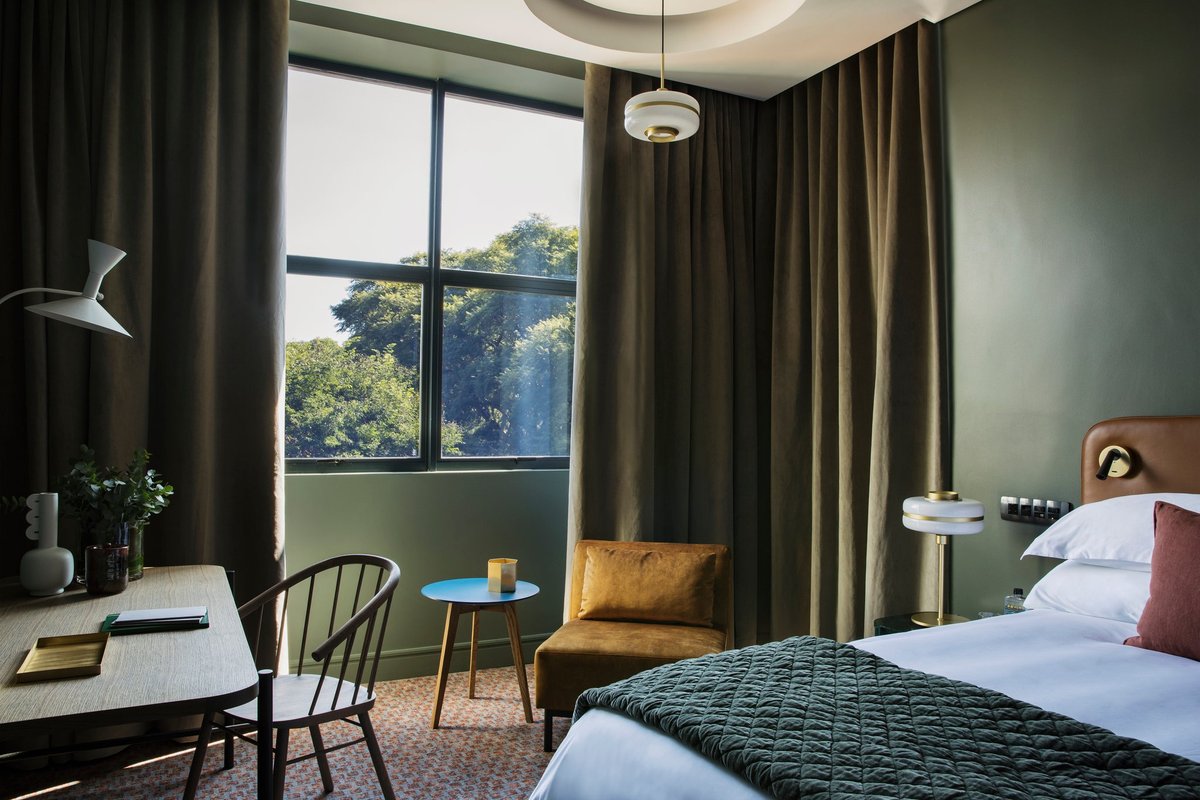 Home Suite Hotels Rosebank Rooms: Pictures & Reviews - Tripadvisor