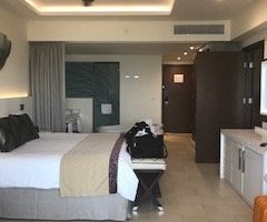 Room & Suite