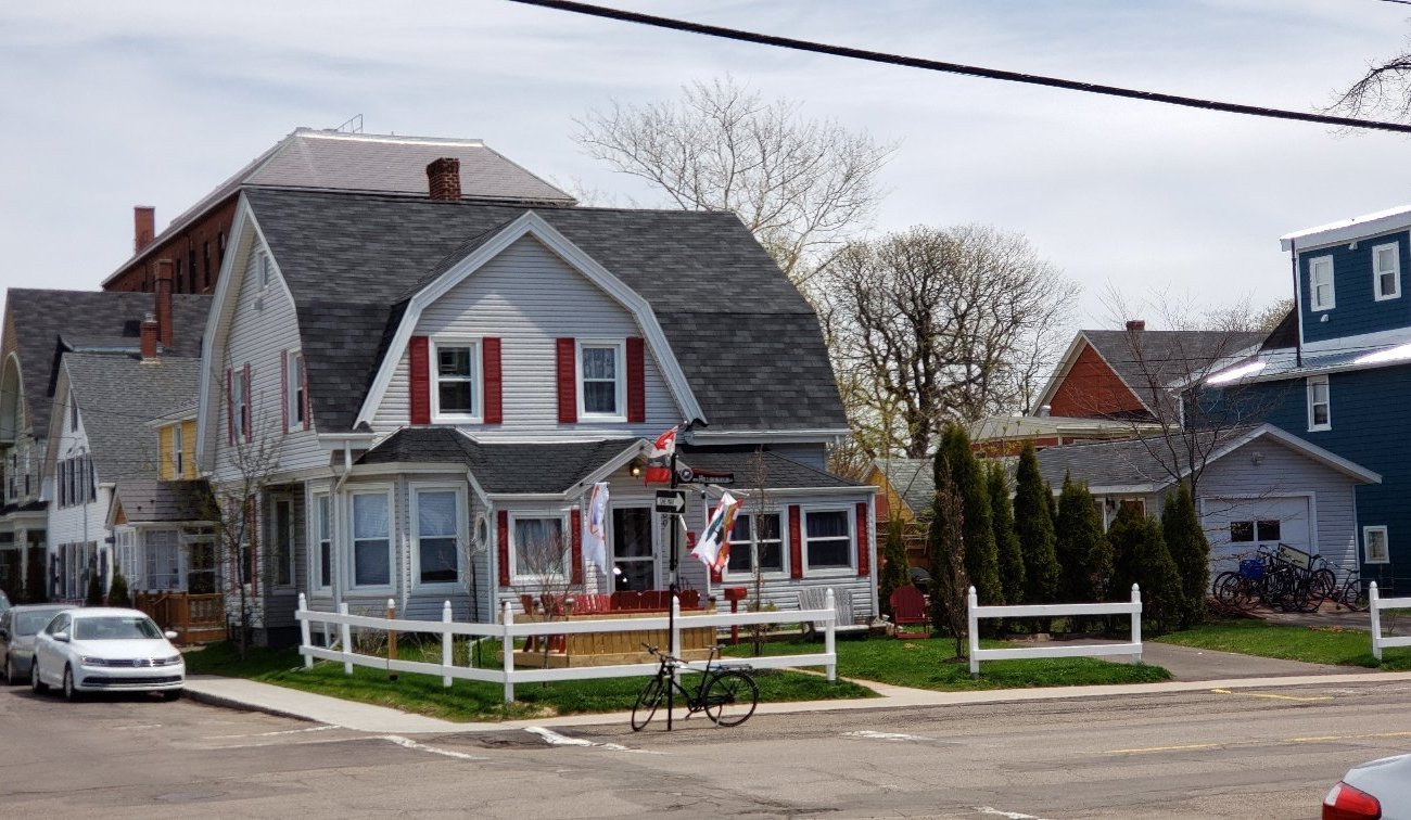 HI Charlottetown Backpackers Inn by null