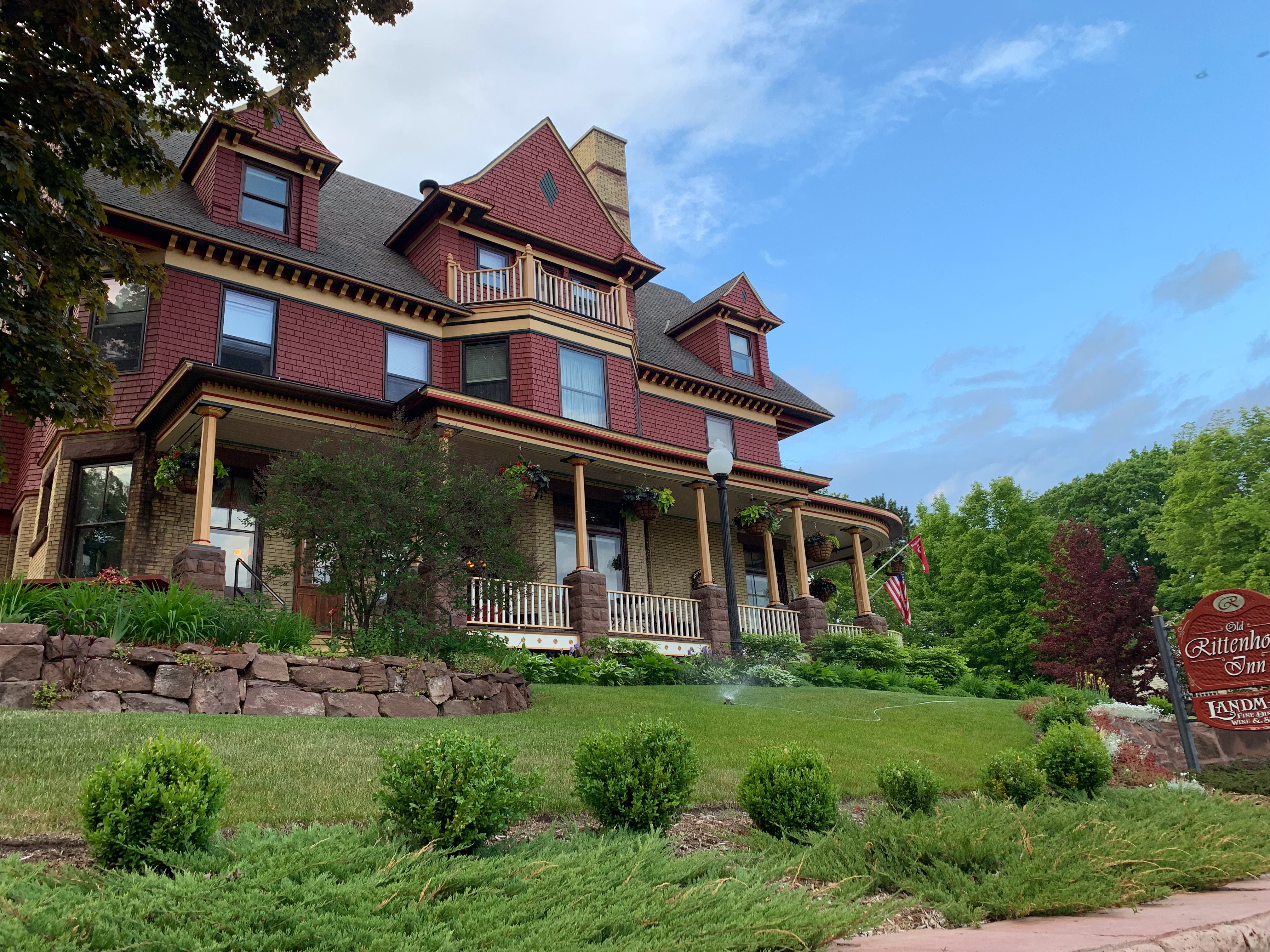 OLD RITTENHOUSE INN - Updated 2021 Prices & B&B Reviews (Bayfield, WI ...