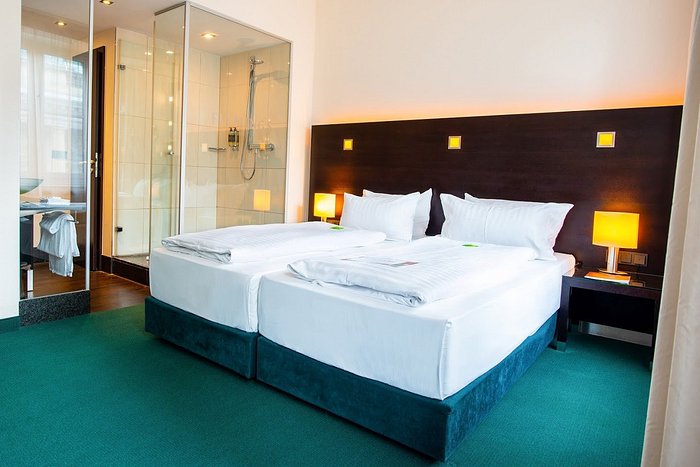 Flemings Hotel Muenchen-City Rooms: Pictures & Reviews - Tripadvisor