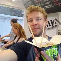 Двукратные победители фестиваля "О да, Еда!" в Абрау-Дюрсо, вкуснейшая лапша в наших фирменных коробочках!