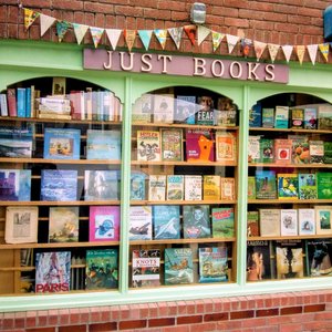 WATERSTONES (Truro) - All You Need to Know BEFORE You Go