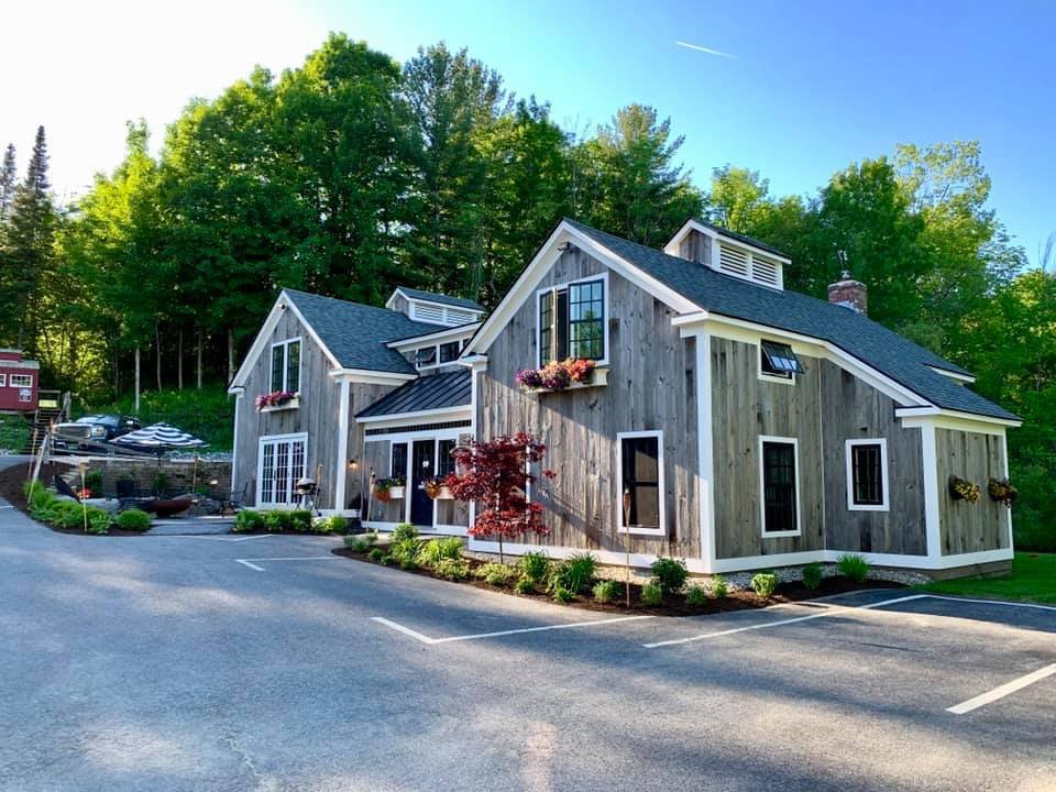 THE BARNSTEAD INN - Updated 2021 Prices & B&B Reviews (Manchester, VT ...