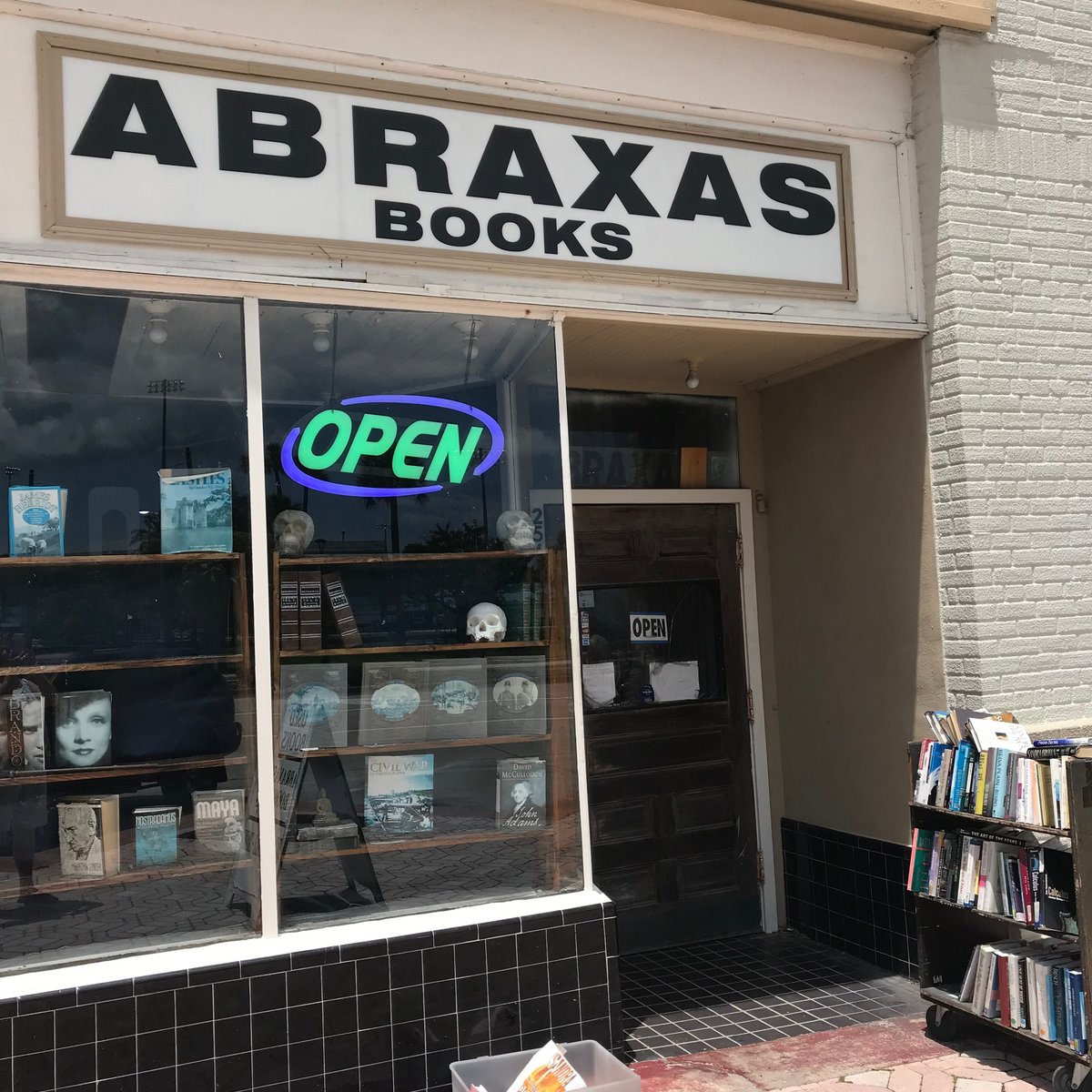 Abraxas Books - All You Need to Know BEFORE You Go (2024)