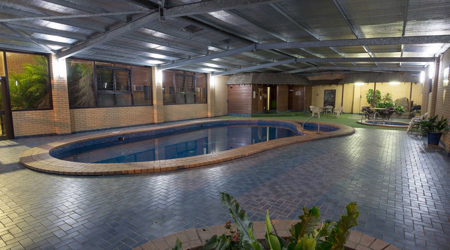 Indoor Swimming Pool, Hot Tub & Sauna