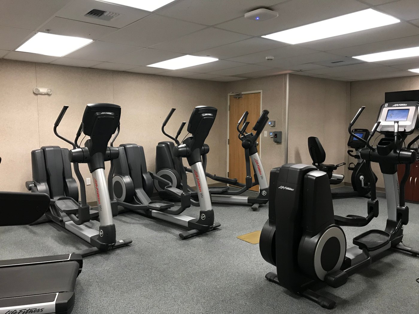 BROOKS CAMP HOTEL - Prudhoe Bay Specialty Hotel Reviews BROOKS CAMP HOTEL - Prudhoe Bay Specialty Hotel  Reviews