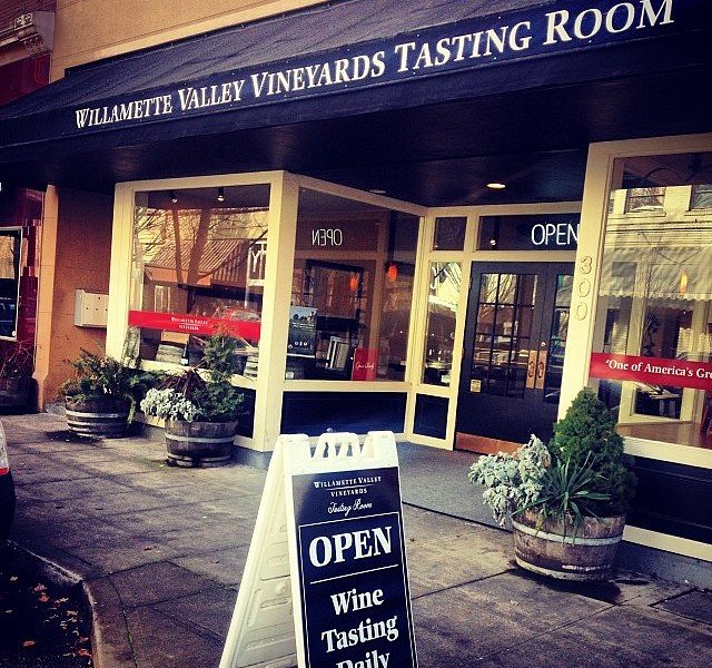 Willamette Valley Vineyards Tasting Room in McMinnville image