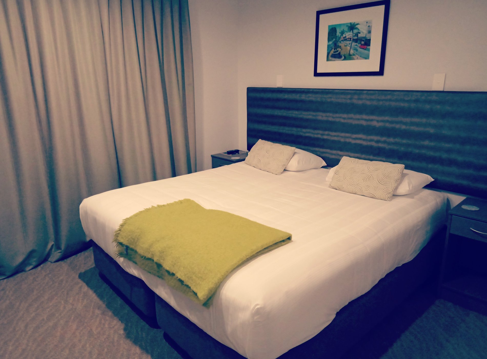 850 Cameron Motel by null