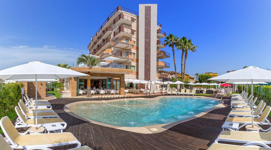 Almaluna Hotel & Resort (Alba Adriatica, Italie) - tarifs ...