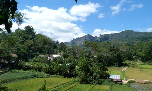 Bel paesaggio nella zona centrale dell'isola di Sulawesi