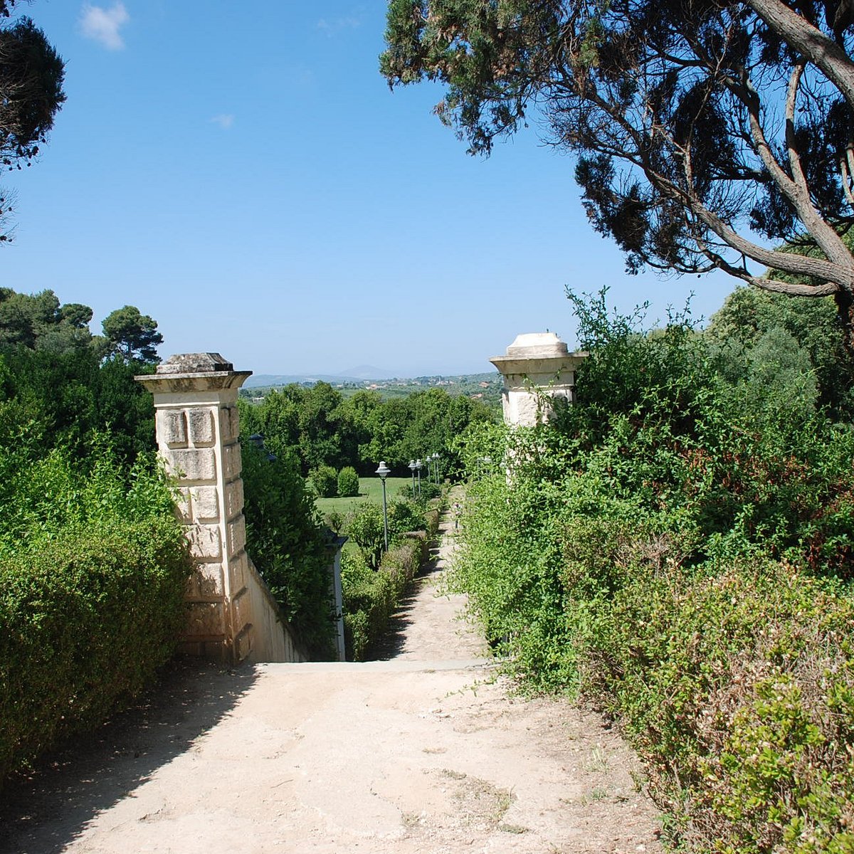 GIARA PICCOLA WATER GARDEN