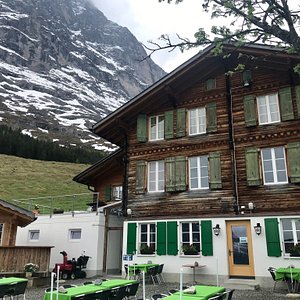 Berghaus Alpiglen provides a welcome stop on the way down from the Kleine Scheidegg to Grindelwald.