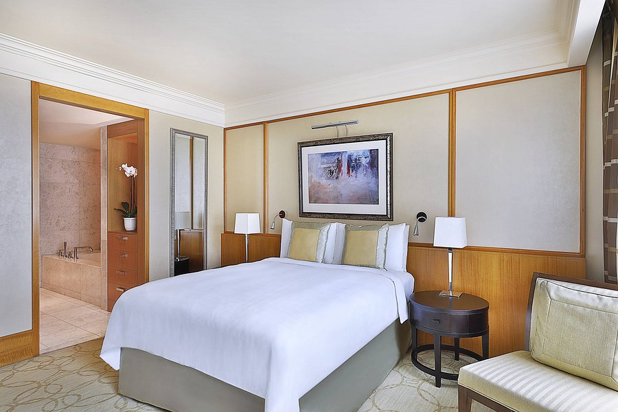 The Ritz Carlton Dubai International Financial Centre Rooms Pictures Reviews Tripadvisor The Ritz Carlton Dubai International Financial Centre Rooms Pictures Reviews Tripadvisor