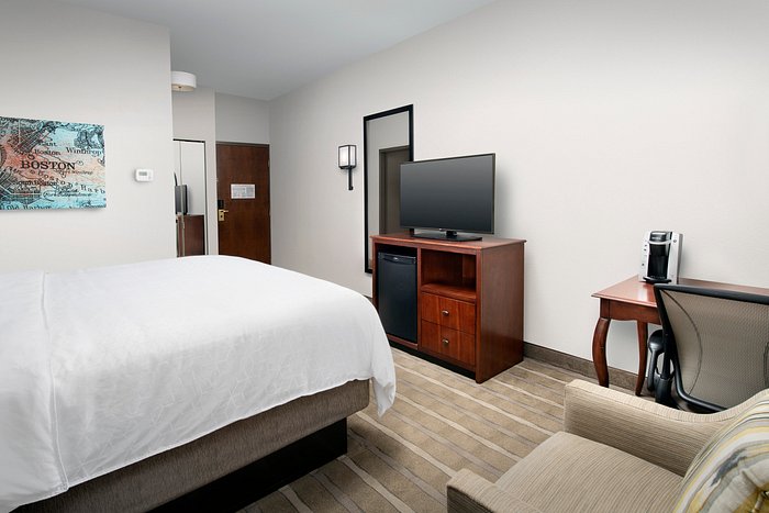 HOLIDAY INN EXPRESS BOSTON NORTH-WOBURN, AN IHG HOTEL - Hotel Reviews,  Photos, Rate Comparison - Tripadvisor