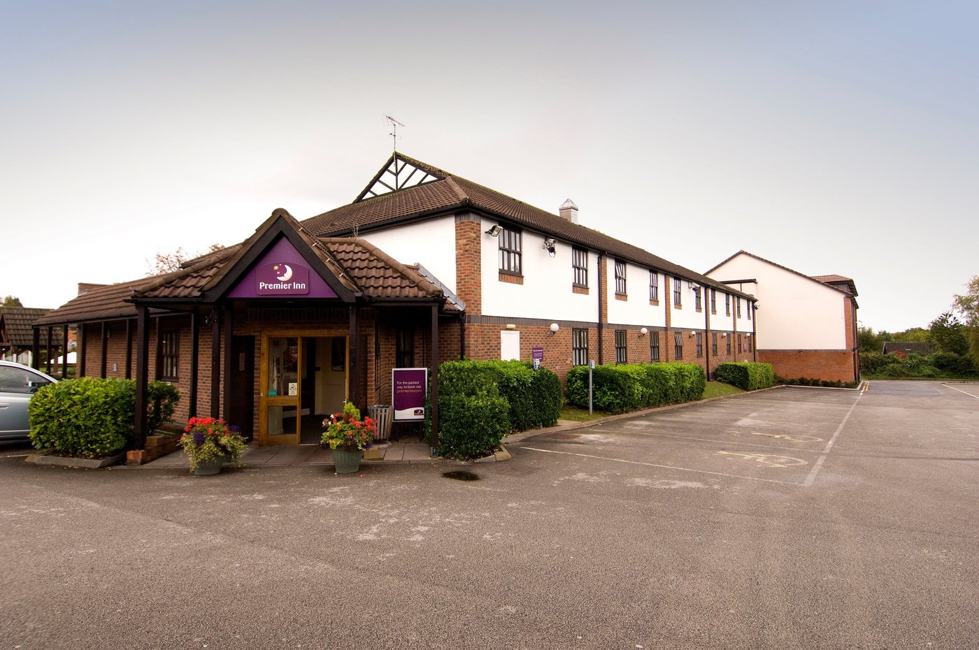 Premier Inn Wirral (heswall) Hotel - UPDATED 2024 Prices, Reviews & Photos