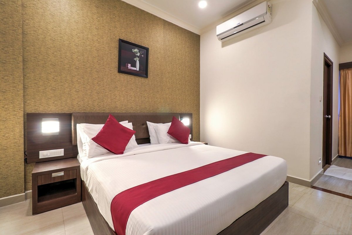 OYO 24988 HOTEL SAMUDRA THEERAM - Reviews (Guruvayur, Kerala)