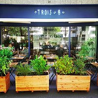 La terrasse du restaurant est officiellement ouverte ; )