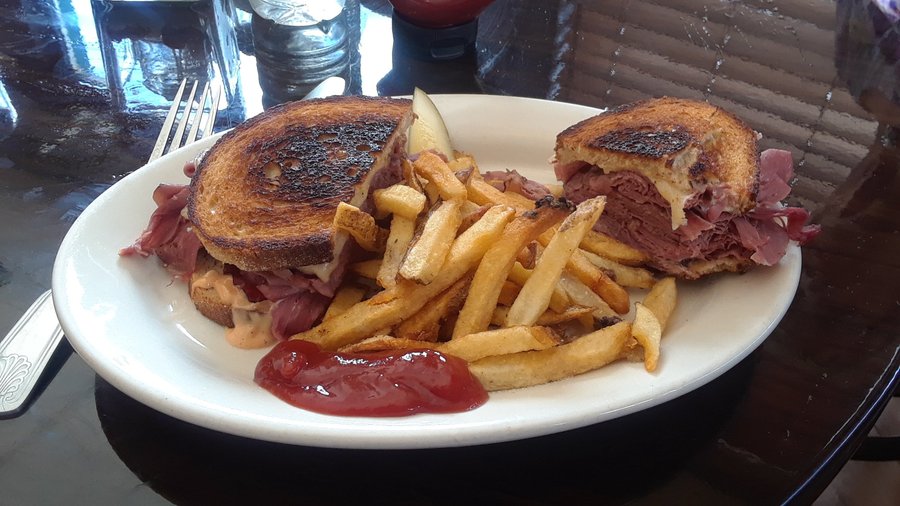 Pastrami Sandwich