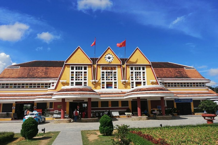 Dalat Railway Station image