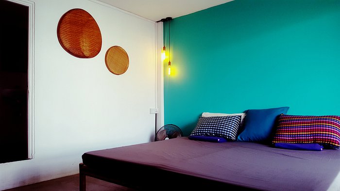 Snooz Inn Rooms: Pictures & Reviews - Tripadvisor