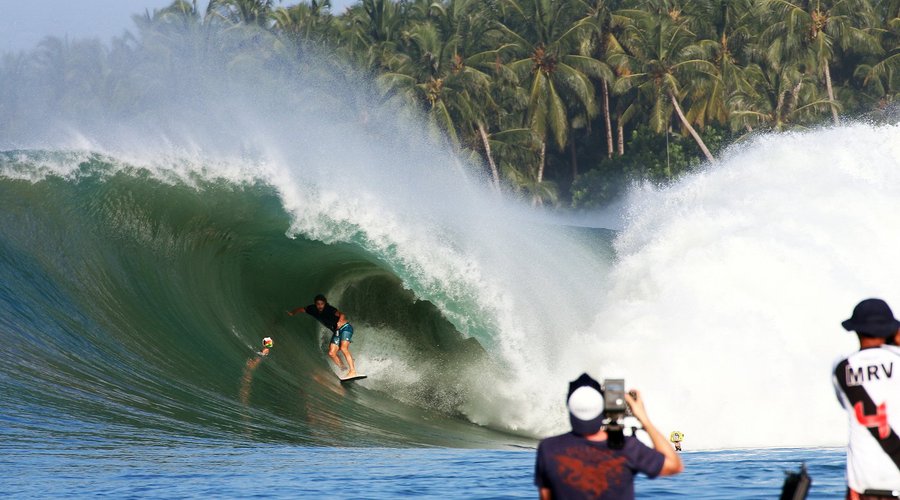 Surf in Nias