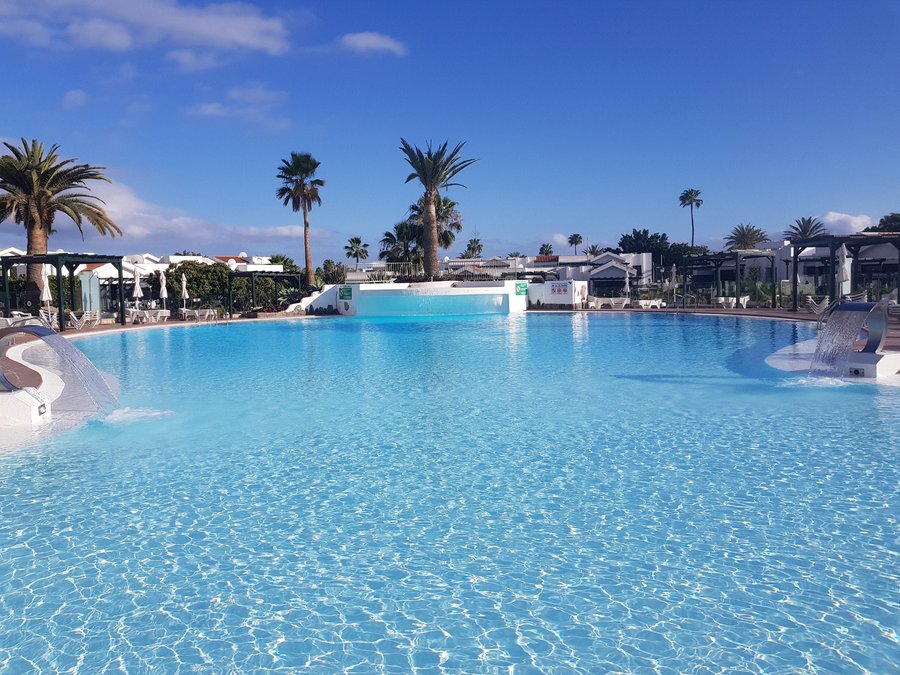 MASPALOMAS LAGO CANARY SUNSET - Updated 2021 Prices, Lodging Reviews ...