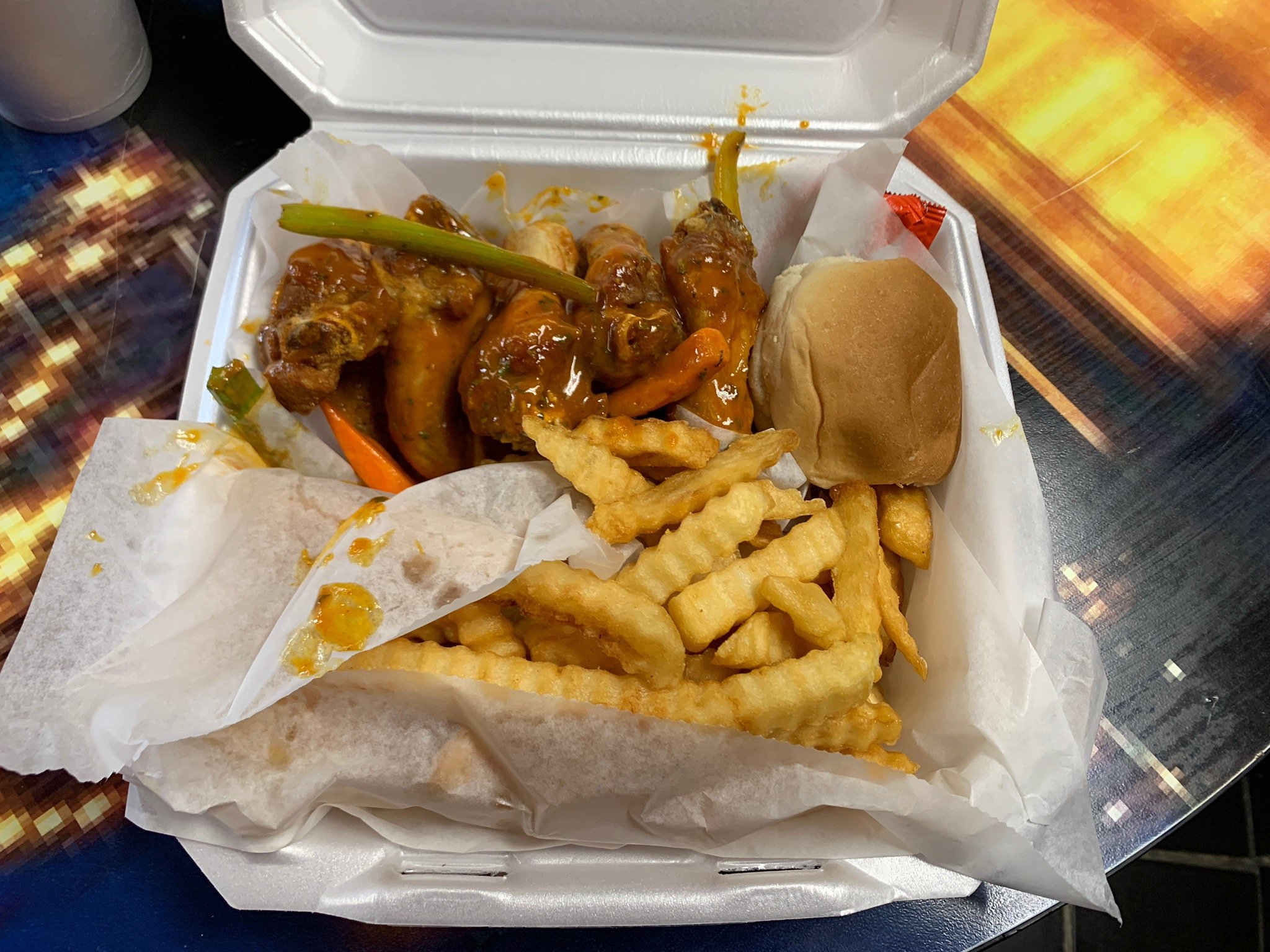 CRUMPY S HOT WINGS Memphis 3950 Park Ave Restaurant Reviews Photos Phone Number Tripadvisor