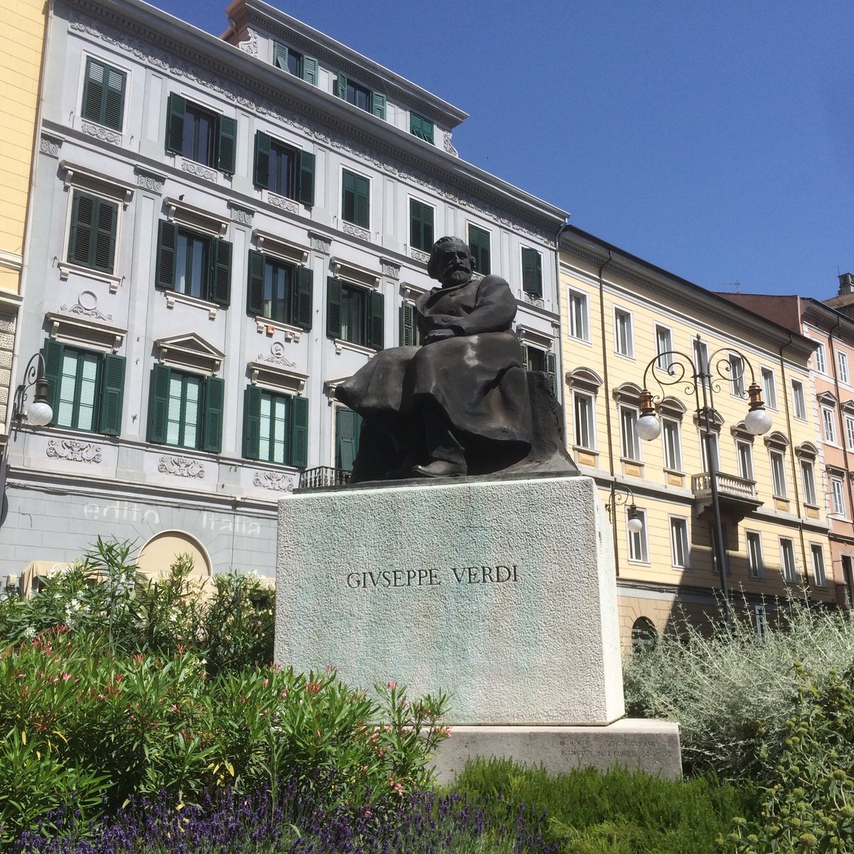 Monumento a Giuseppe Verdi, Триесте: лучшие советы перед посещением -  Tripadvisor