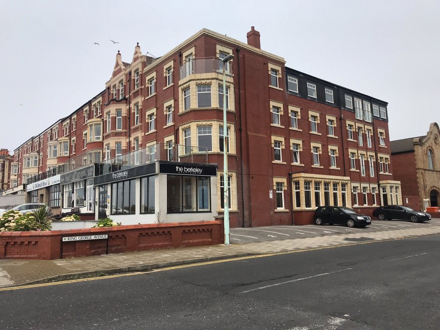 THE BERKELEY APARTMENTS Prices & Condominium Reviews (Blackpool