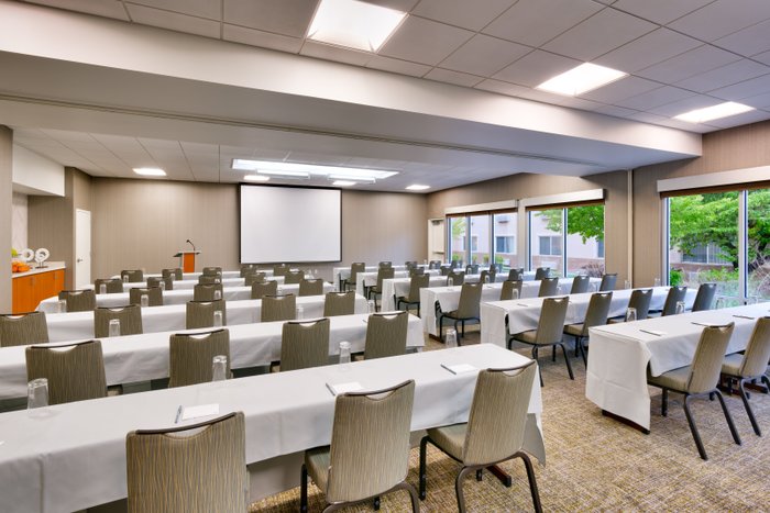 스피링힐 스위트 솔트레이크 시트 드레이퍼 (SpringHill Suites by Marriott Salt Lake City Draper, 드래이퍼) - 호텔 리뷰 & 가격 비교