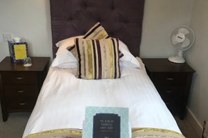 Room & Suite