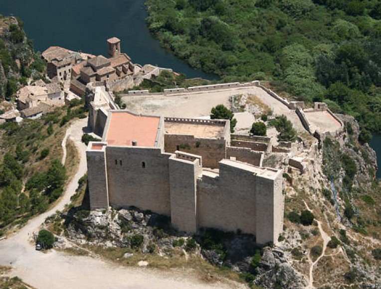 Miravet Castle (Castillo de Miravet) image