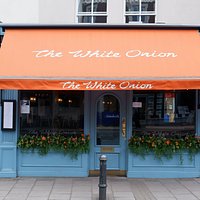 The front of The White Onion, 67 High street Wimbledon Village