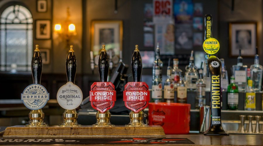 Photo of the cask taps