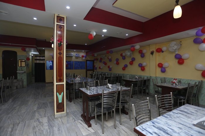 OYO 23577 HOTEL AWADH - Specialty Hotel Reviews (Pratapgarh, India)