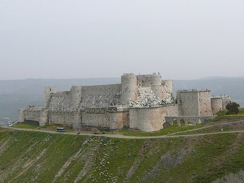 The Fortress of Saladin, State of War: Syria's Crusader Castles and  Medieval Fortresses