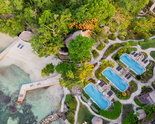 Hermosa Cove - Jamaica's Villa Hotel
