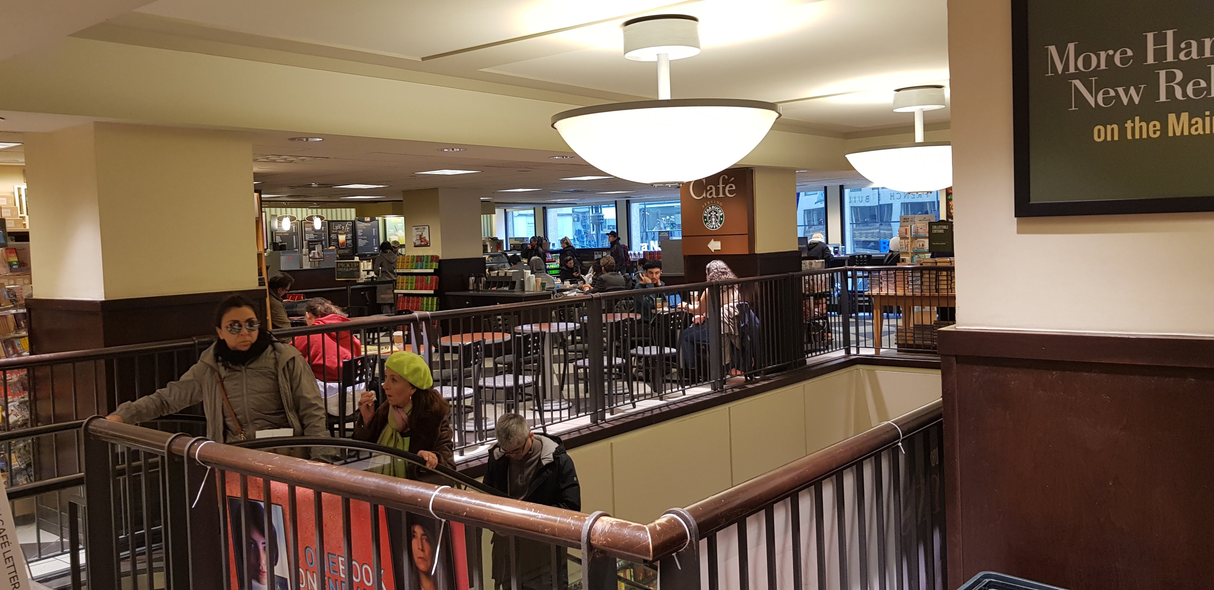 Barnes and noble starbucks discount