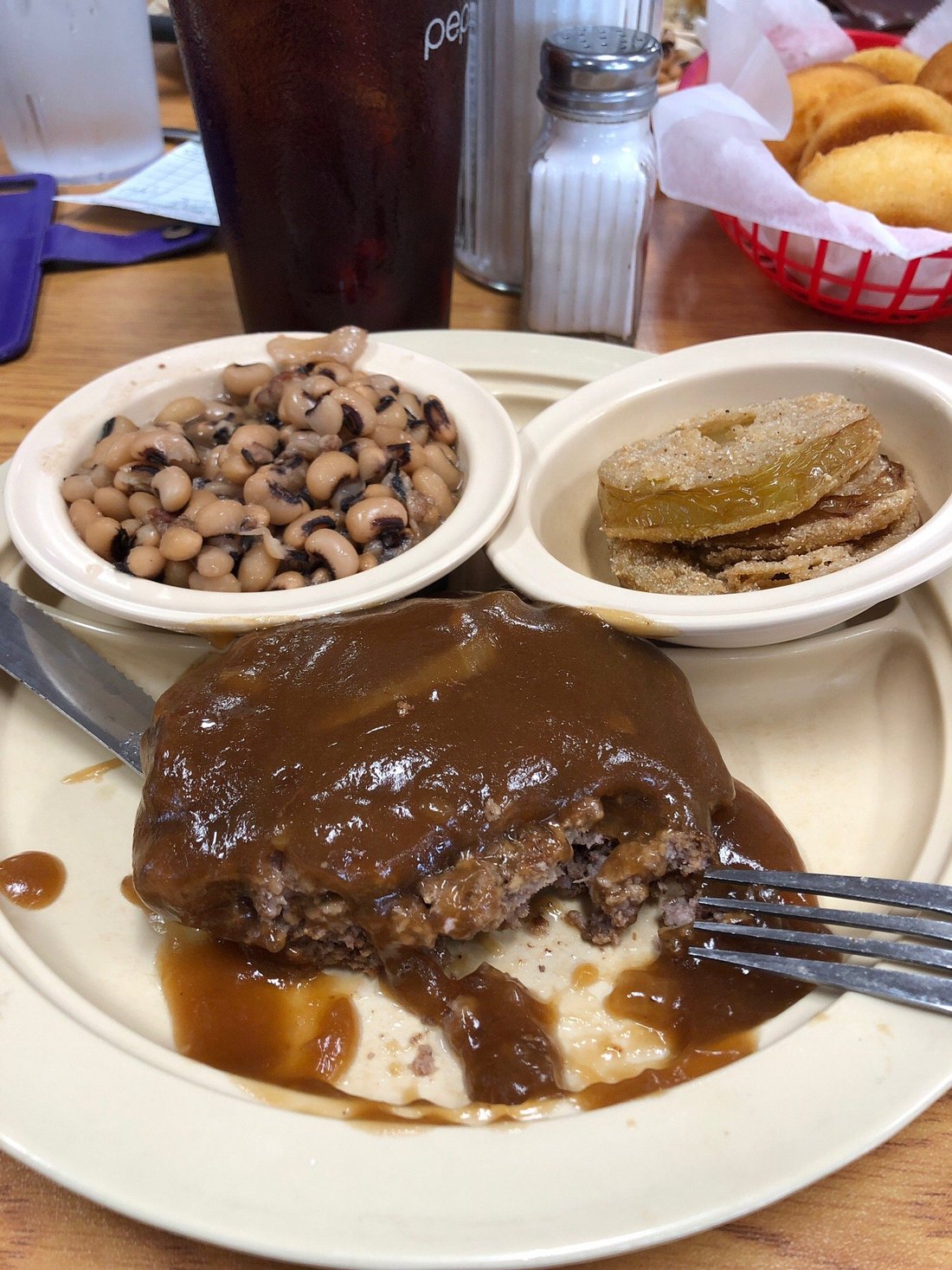 MAGNOLIA CAFE QUEEN CITY TRUCK STOP, Meridian - Restaurant Reviews ...