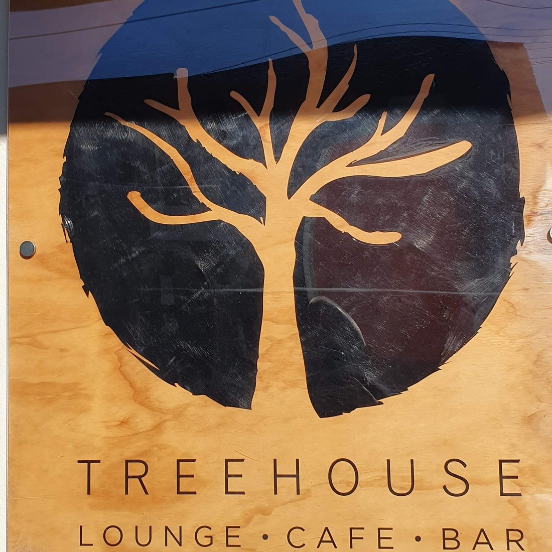 TREEHOUSE LOUNGE, Balaclava - Restaurant Reviews, Photos & Phone Number - Tripadvisor