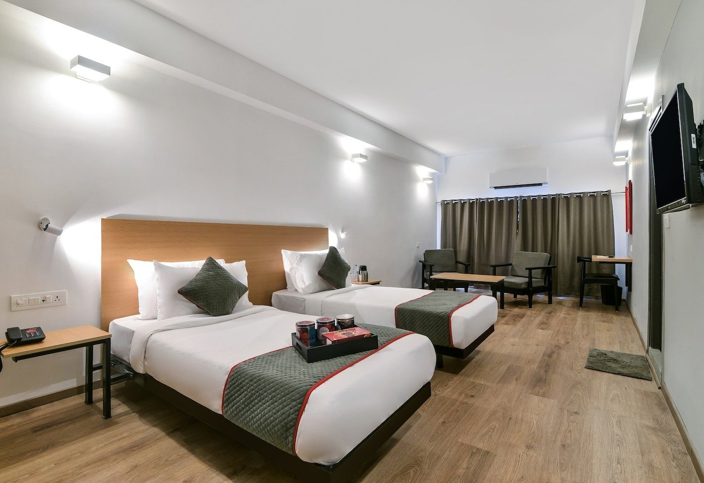 Hotel Harsha by null