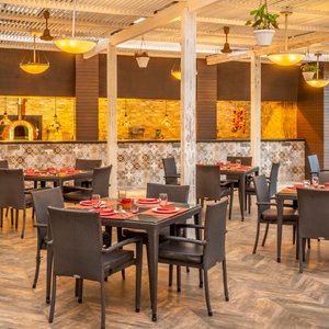 Kenilworth Hotel, Kolkata in Kolkata (Calcutta), image may contain: Resort, Hotel, Grass, Plant
