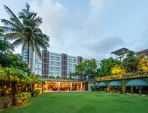 Kenilworth Hotel, Kolkata in Kolkata (Calcutta), image may contain: Resort, Hotel, Grass, Plant