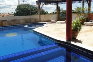 Piscina e praia